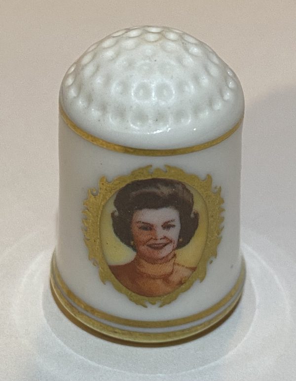 Betty Ford 1978 Franklin Mint Fine Bone China Thimble - Thimblelina.com