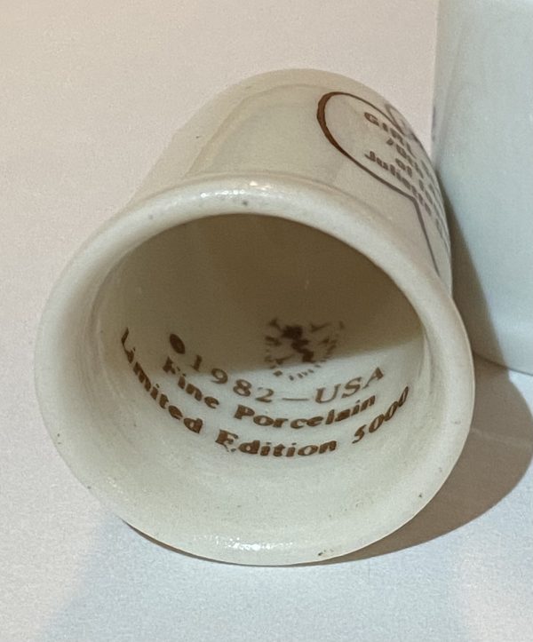 Girl Scouts 1982 Porcelain Limited Edition Souvenir Thimble - Thimblelina.com