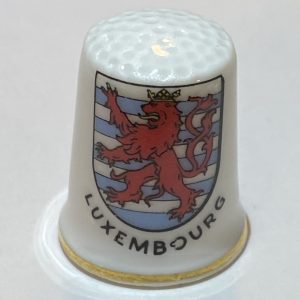 Luxembourg Porcelain Thimble - Thimblelina.com